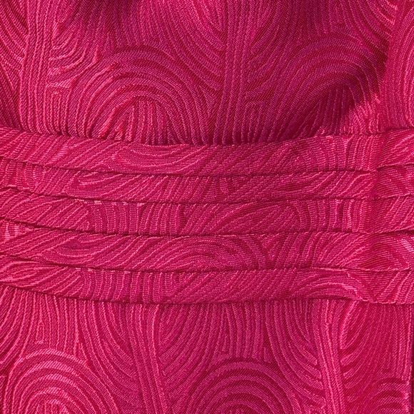 Pink Sleeveless Dress - Picture 5 of 8